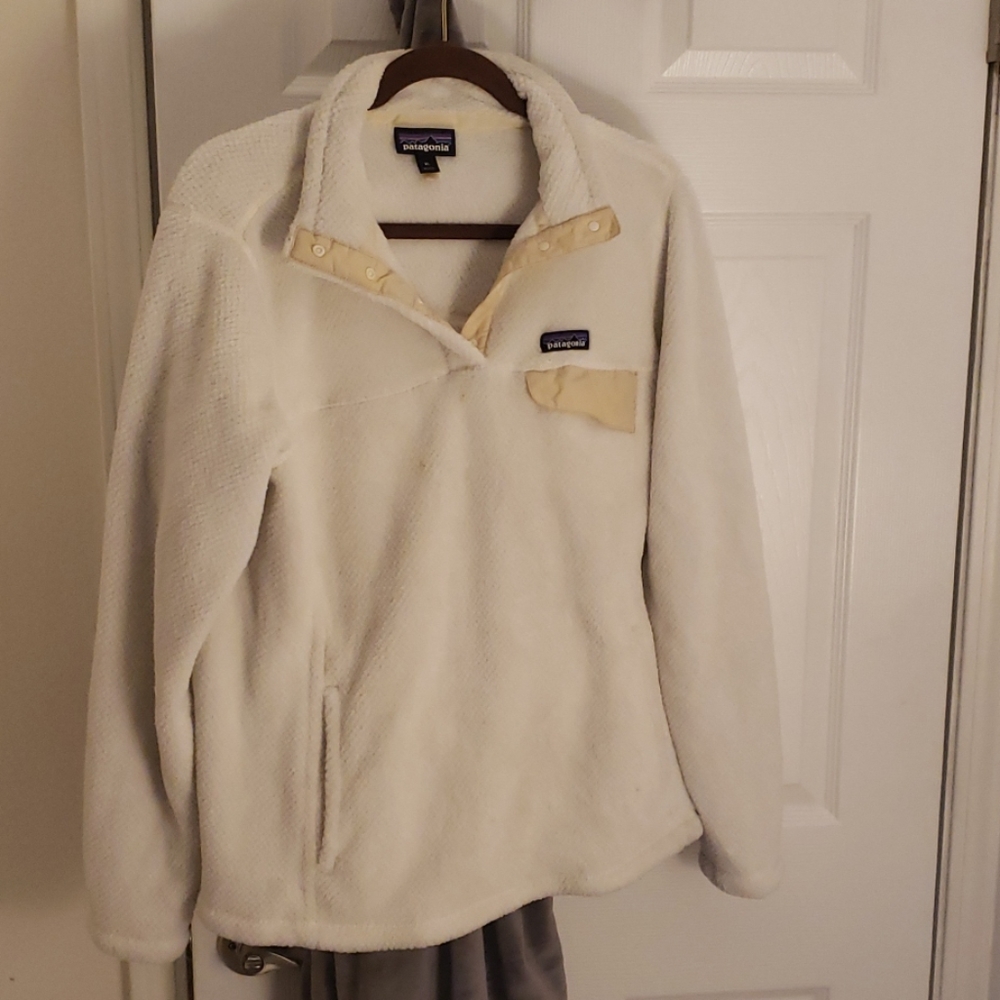 Patagonia pull over